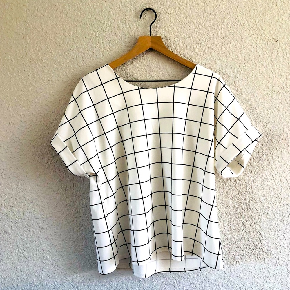 Mellóday White & Black Windowpane blouse